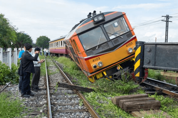 train accident lawyer
