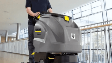 laminate floor cleaning machine