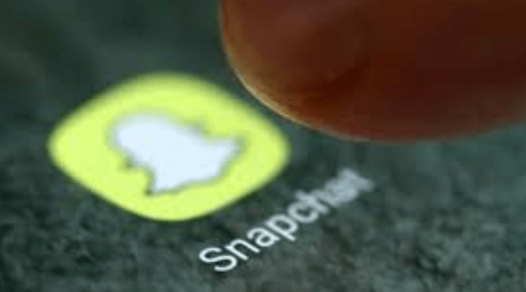 Snap is trying to expand Snapchat's presence in India by supporting more vernacular languages, rebuilding its Android app, and partnering with local companies(Marcia Sekhose/Hindustan Times)