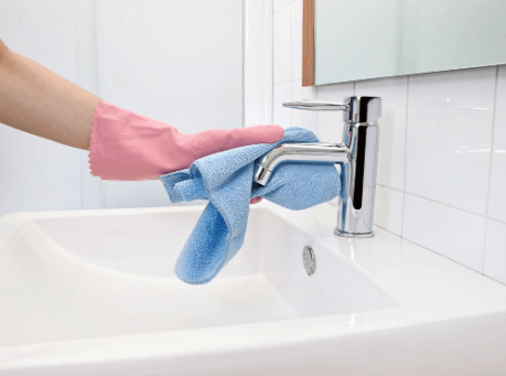 The Role Of Technology In Modern Maid Services