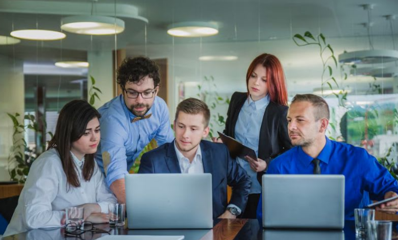 The Competitive Edge: Why Expert IT Support is Non-Negotiable for Manhattan Businesses