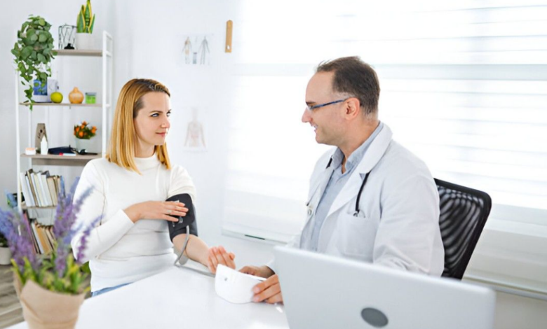 Managing Minor Health Issues at Home vs Visiting a GP