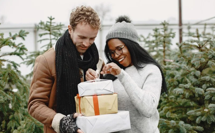 Biodegradable and Plastic-Free: Top Gifts for Nature Enthusiasts