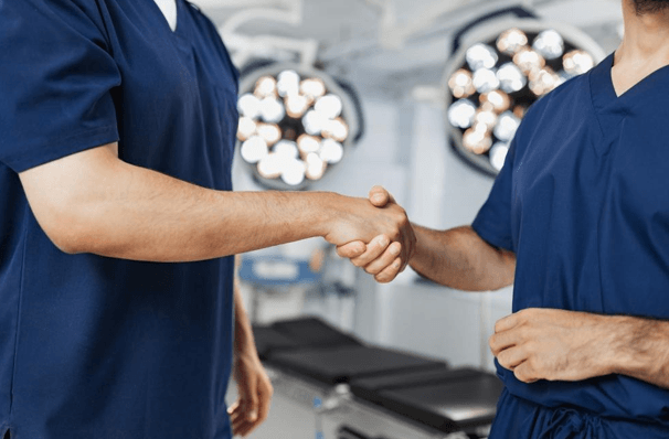 8 Ways Medical Professionals Can Protect Themselves on the Job
